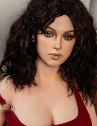 Flora - Brunette Love Doll 750