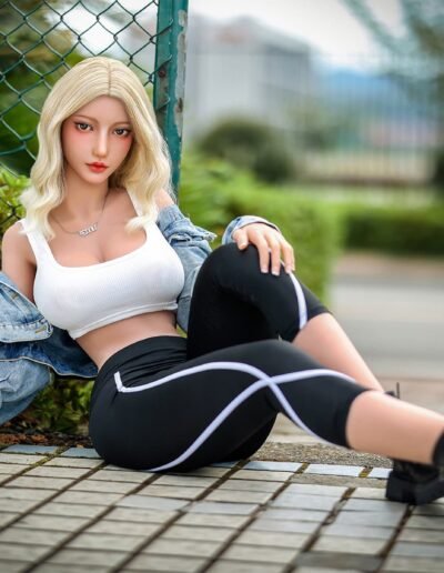 Makoto - Asian Blonde Sex Doll (6)