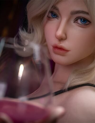 Miley - Hyper Realistic Love Doll 562