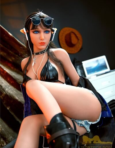 Nasha - Sexy Elf Love Doll 2966
